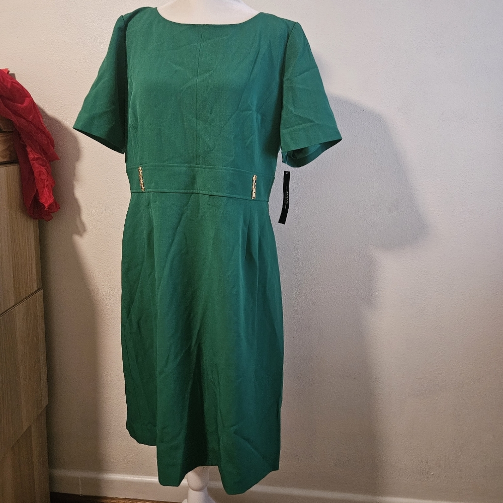 Tahari Emerald Green Short Sleeve Sheath Dress